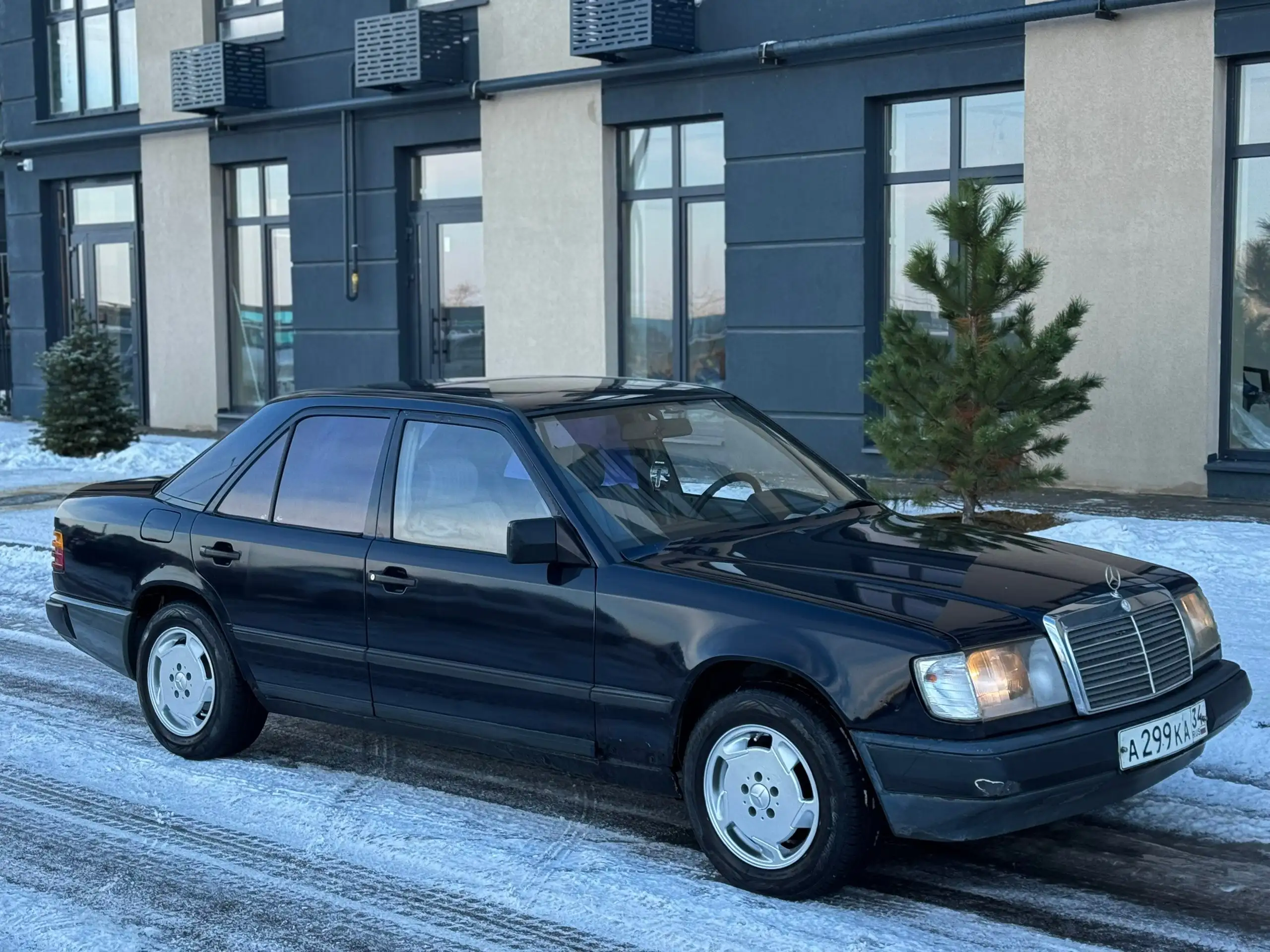 Mercedes-Benz W124 1986 года - Легковые автомобили (Авто) в Волгоград