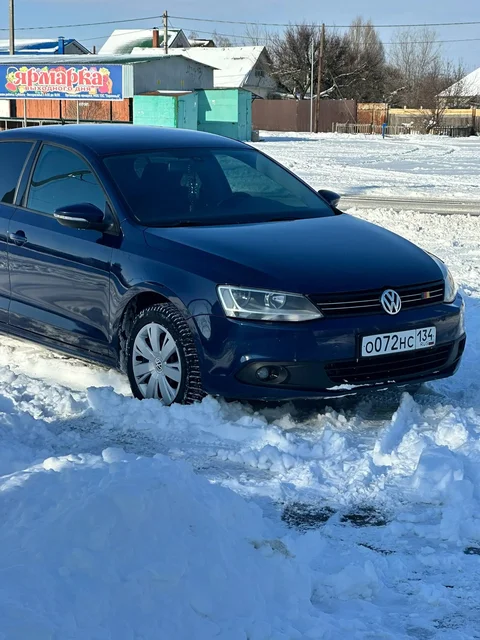 Volkswagen Jetta в отличном состоянии - Легковые автомобили в Волгоград