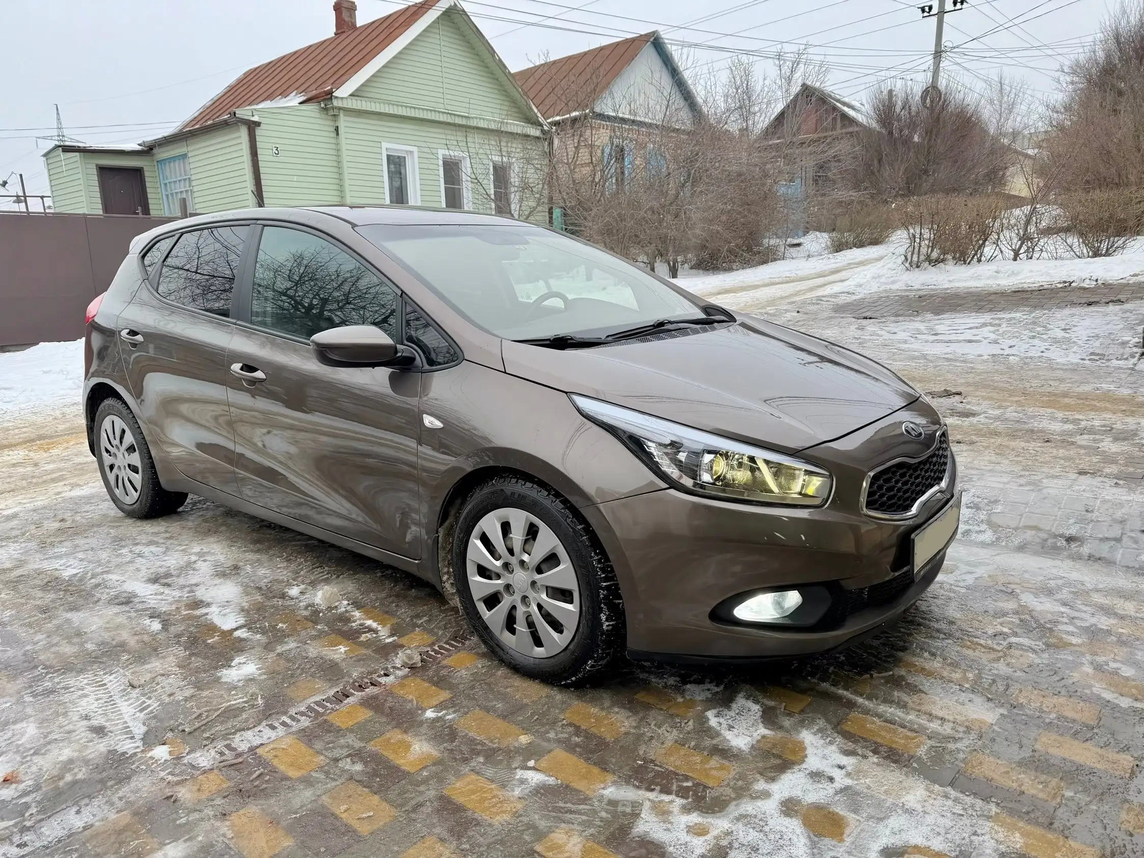 Kia Ceed 2012 г.в. - механика, 1.6 л, пробег 173 000 км - Легковые автомобили (Авто) в Волгоград