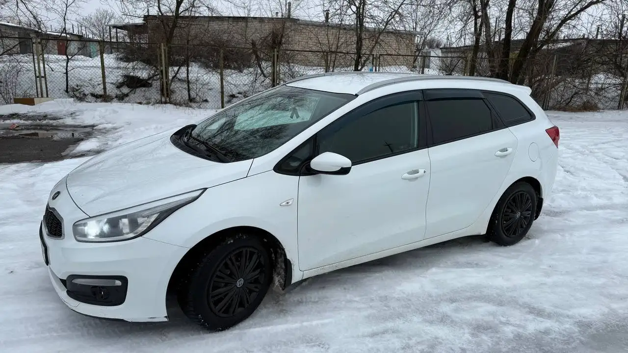 Продажа Kia Ceed JD 2016 года с пробегом 215000 км - Авто в Волгоград