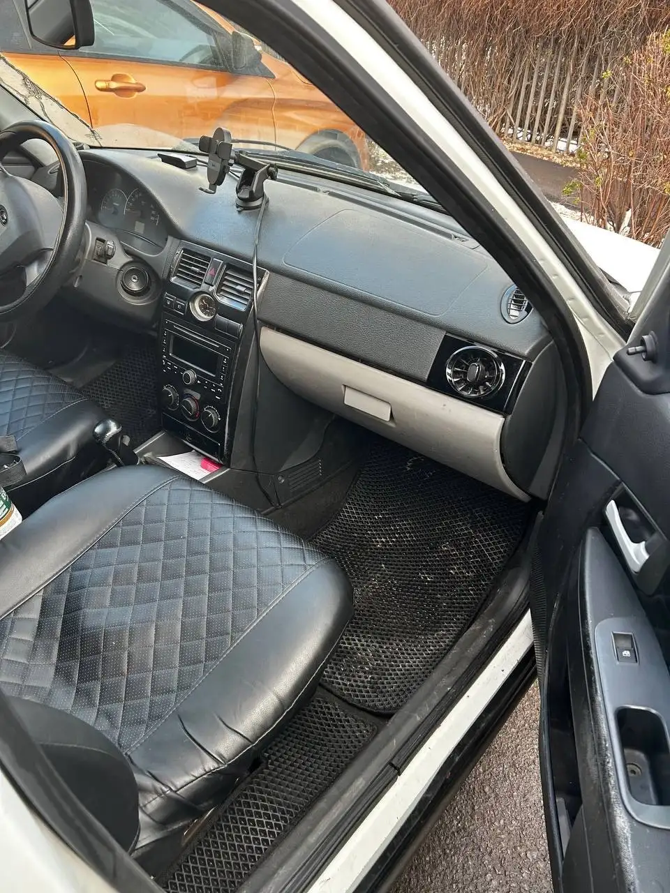 LADA Priora 2011 г.в. | 8-клапанник 1.6L | 240 000 км - Легковые автомобили (Авто) в Волгоград