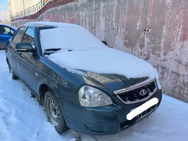 Продажа автомобиля Lada Priora 2010 года - Легковые автомобили в Волгоград