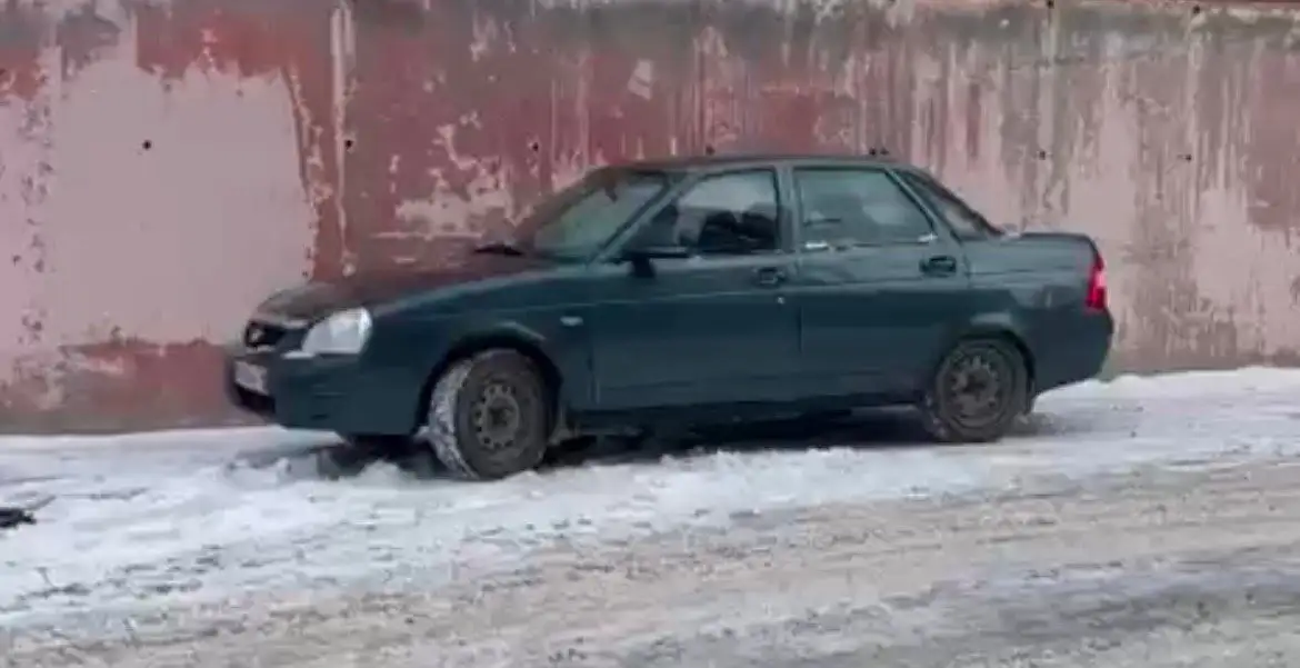 Продажа автомобиля Lada Priora 2010 года - Легковые автомобили (Авто) в Волгоград