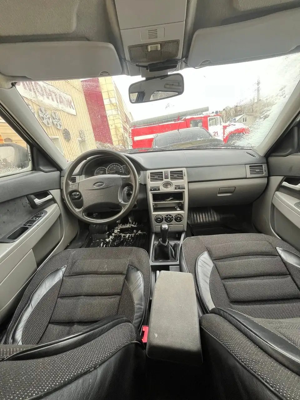 Продажа автомобиля Lada Priora 2010 года - Легковые автомобили (Авто) в Волгоград