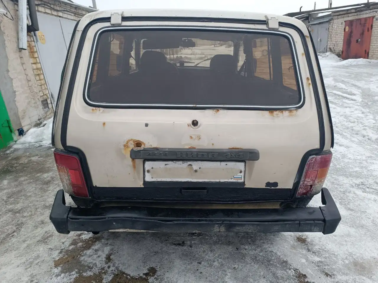 Продажа ВАЗ 2121 Нива 2001 года - Легковые автомобили (Авто) в Волгоград