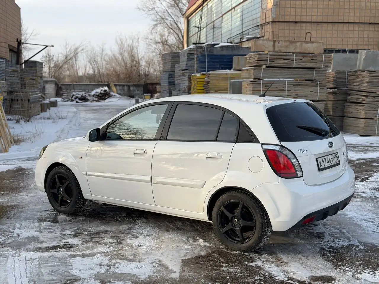 Kia Rio 2011, автомат, 320000 км, 1 хозяин - Легковые автомобили (Авто) в Волгоград