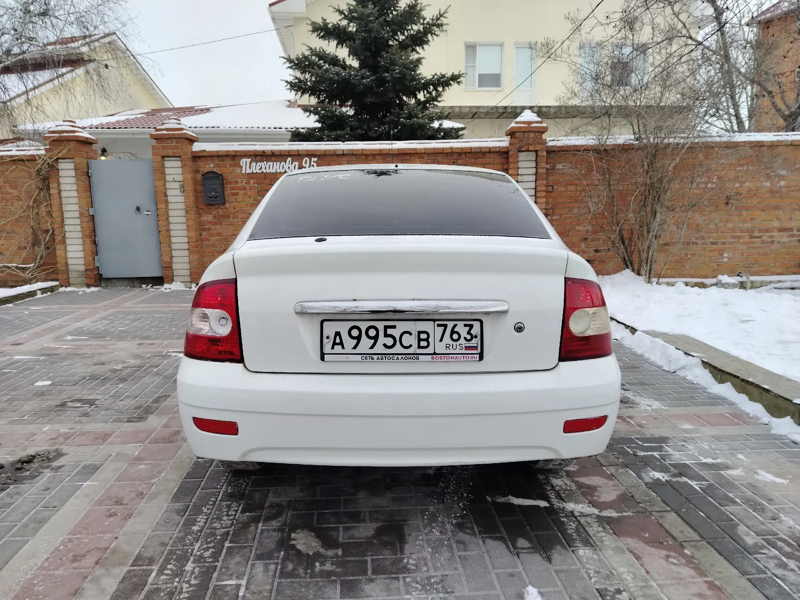 LADA Priora 2011 года в хорошем состоянии - Легковые автомобили (Авто) в Волгоград