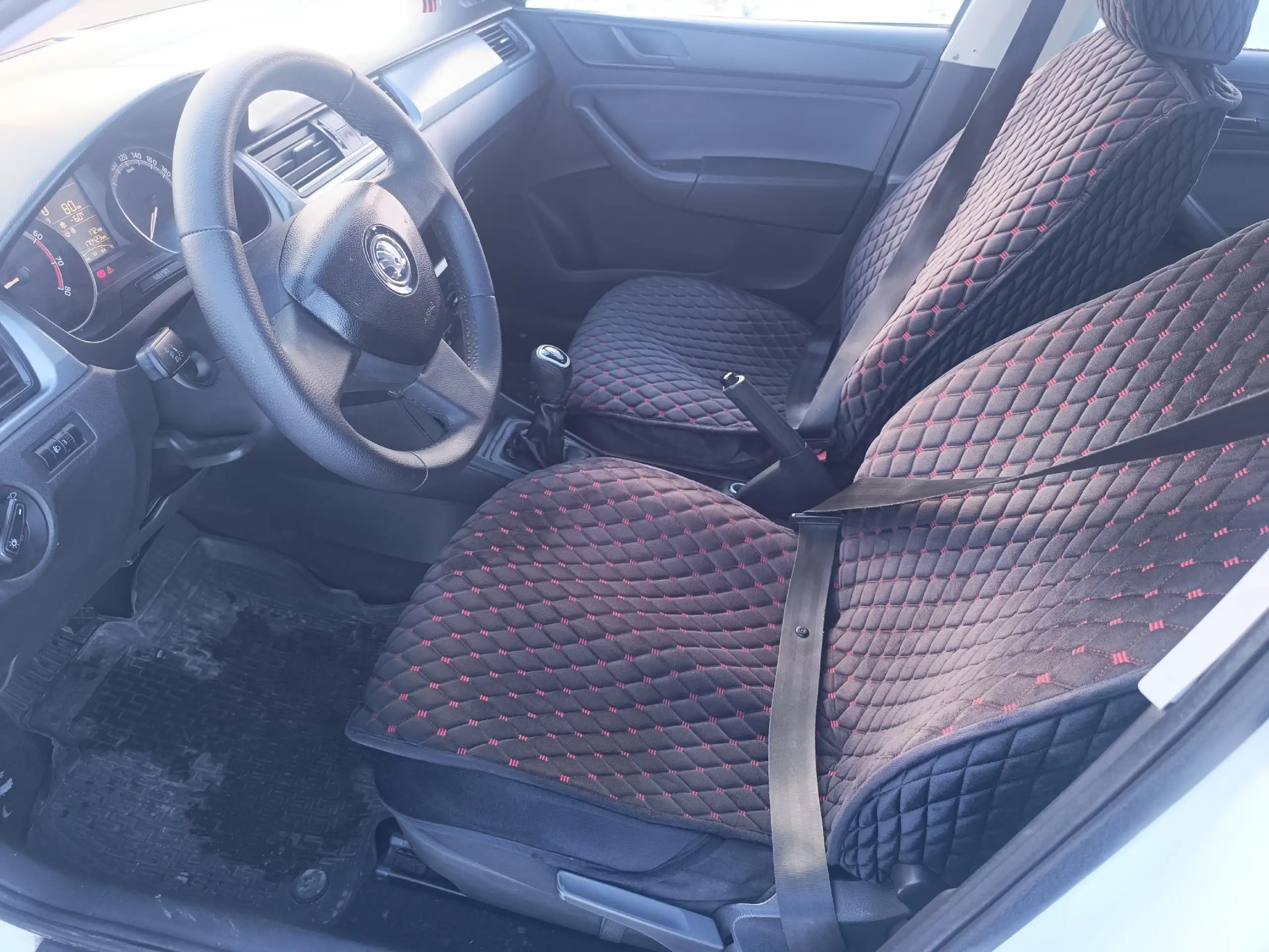 Skoda Rapid 2017 г.в. в отличном состоянии - Авто в Волгоград