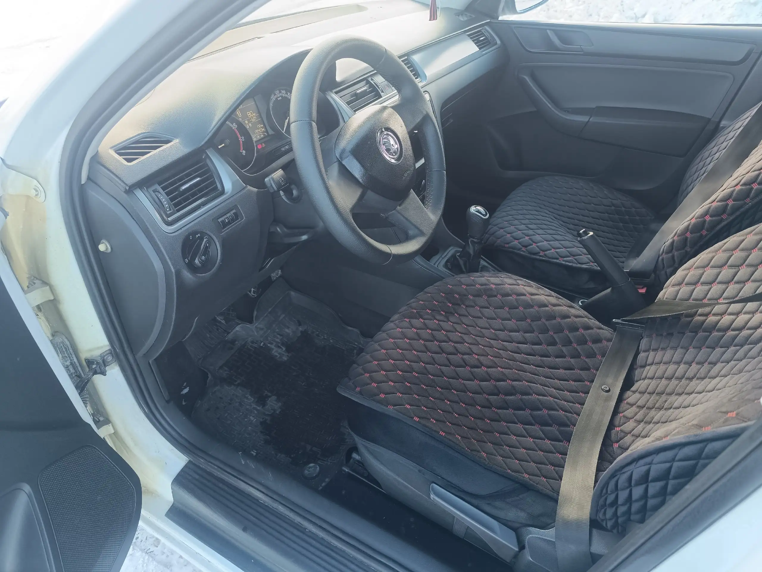 Skoda Rapid 2017 г.в. в отличном состоянии - Авто в Волгоград