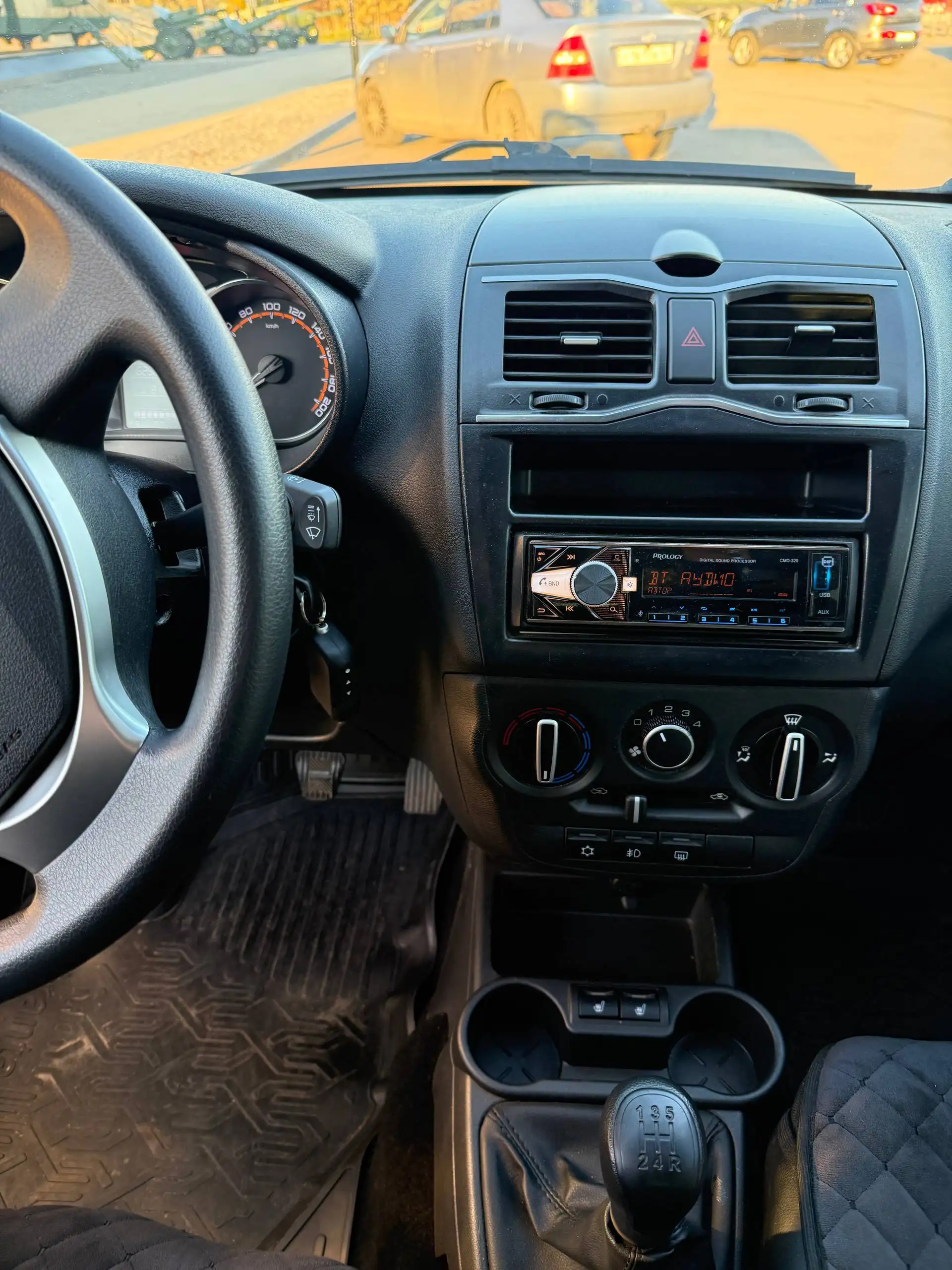 Продажа Lada Granta 2022 года с пробегом 65000 км - Легковые автомобили (Авто) в Волгоград