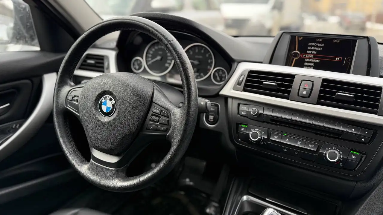 BMW 320i 2012 года, автомат, 137500 км, один хозяин - Авто в Волгоград