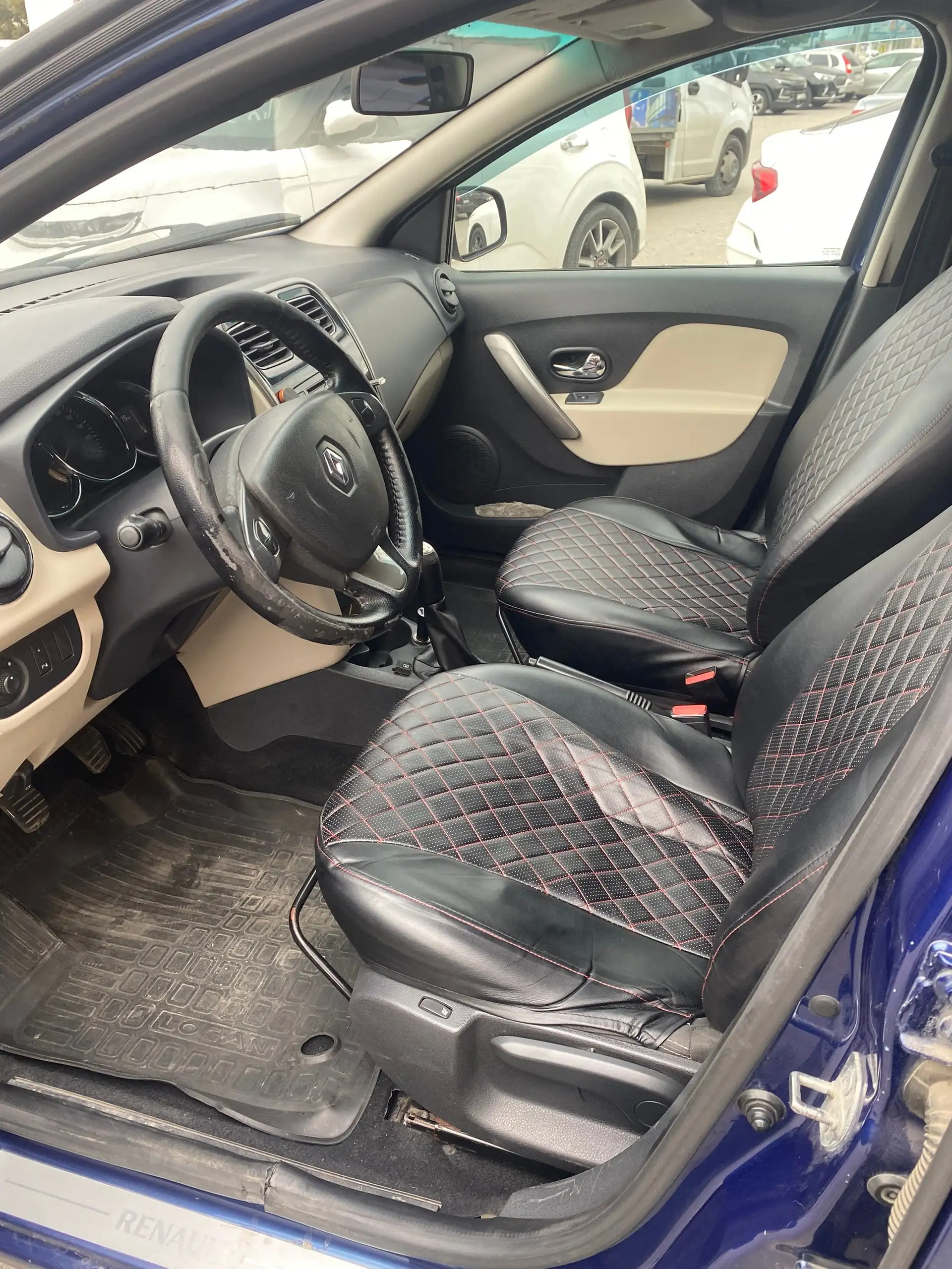 Renault Logan 2014 г.в. в отличном состоянии - Авто в Волгоград