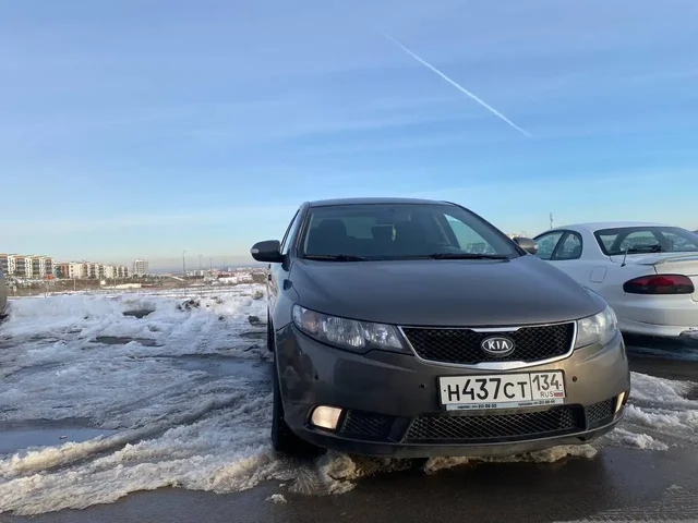 Продажа Kia Cerato 2 2010 года - частное объявление в Волгоград
