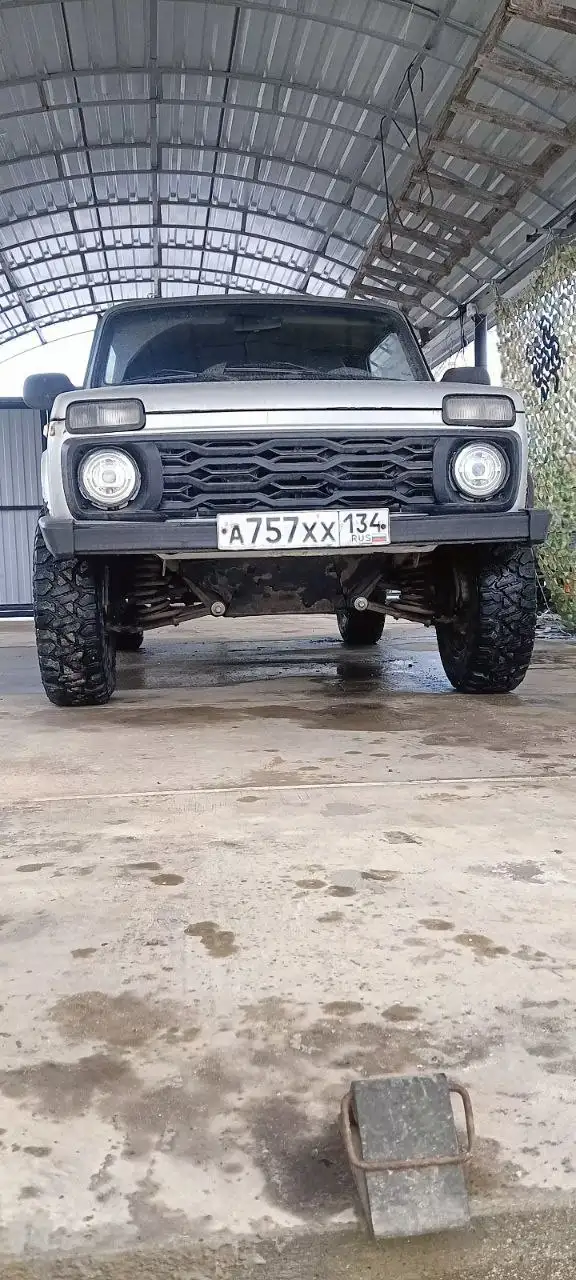 ВАЗ 2131 Нива Бронто 2003 года - Внедорожники (Авто) в Михайловка