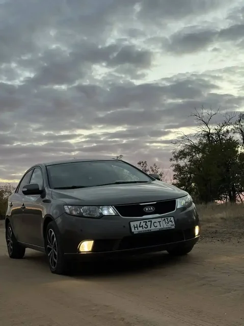 Продажа Kia Cerato 2 2010 года в Волгограде - Автомобили в Волгоград