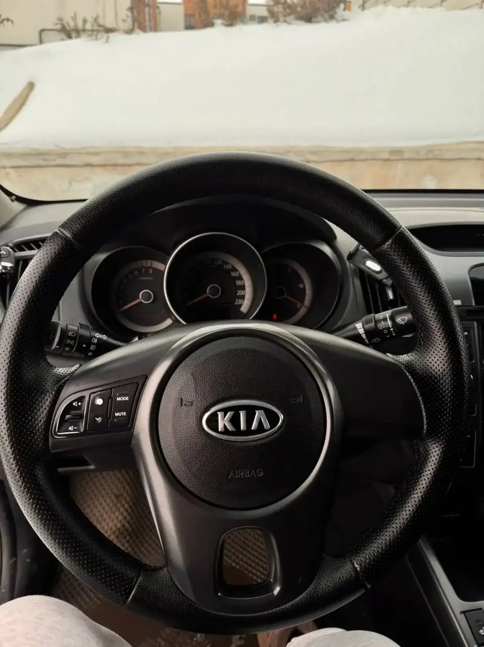 Продажа Kia Cerato 2 2010 года в Волгограде - Легковые автомобили (Авто) в Волгоград