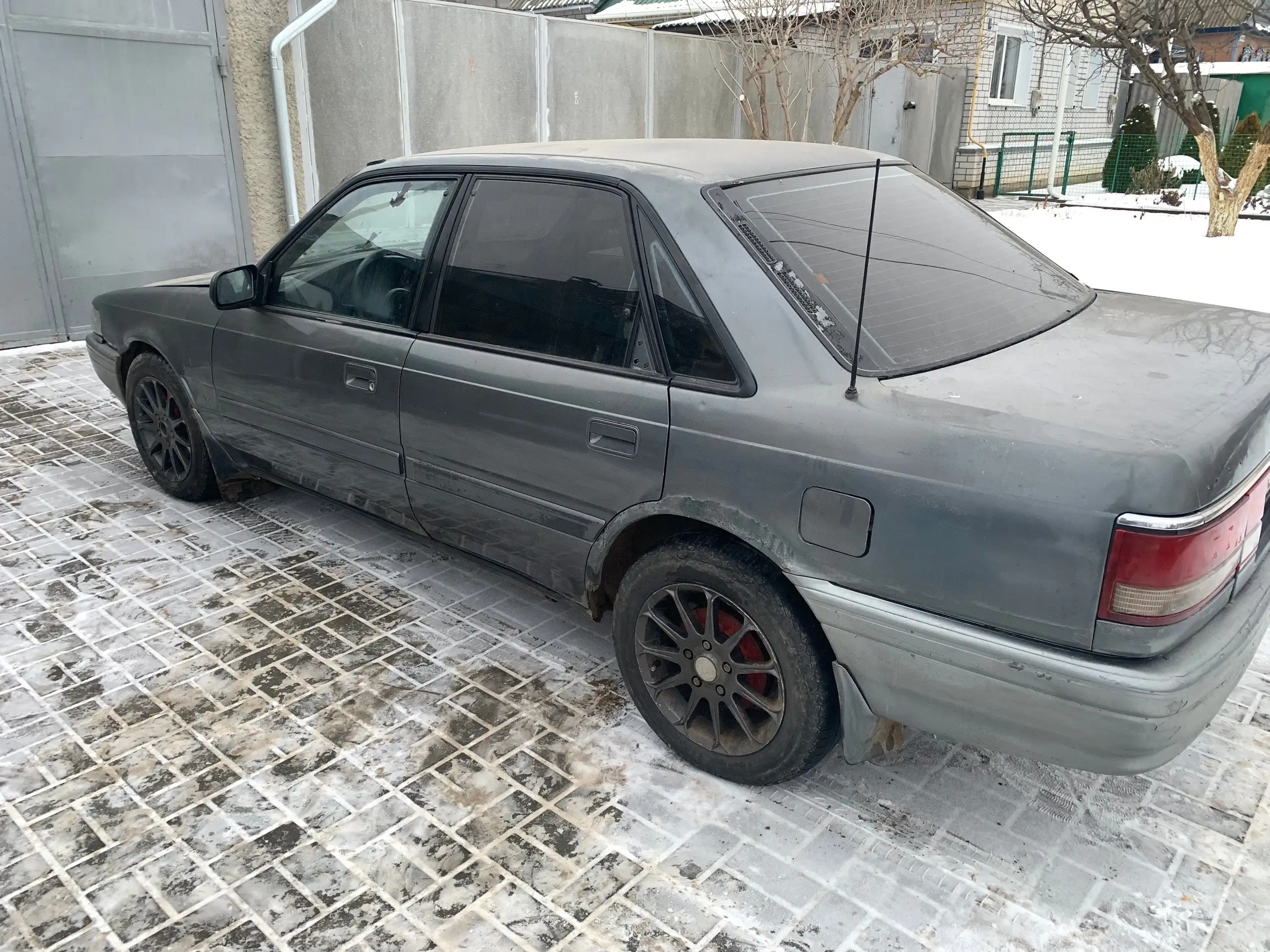 Mazda 626 1989 года выпуска - Легковые автомобили (Авто) в Волгоград