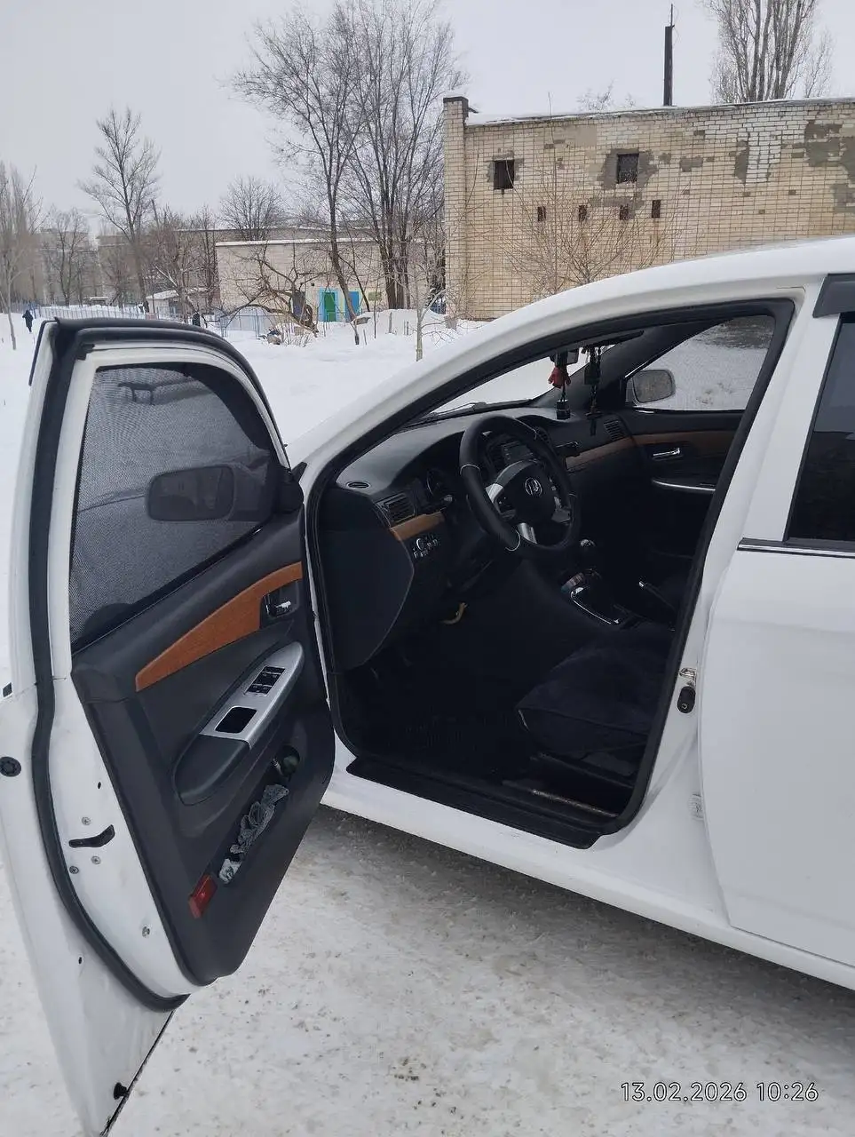 Продажа автомобиля Лифан Солано 2012 года - Легковые автомобили (Авто) в Камышин