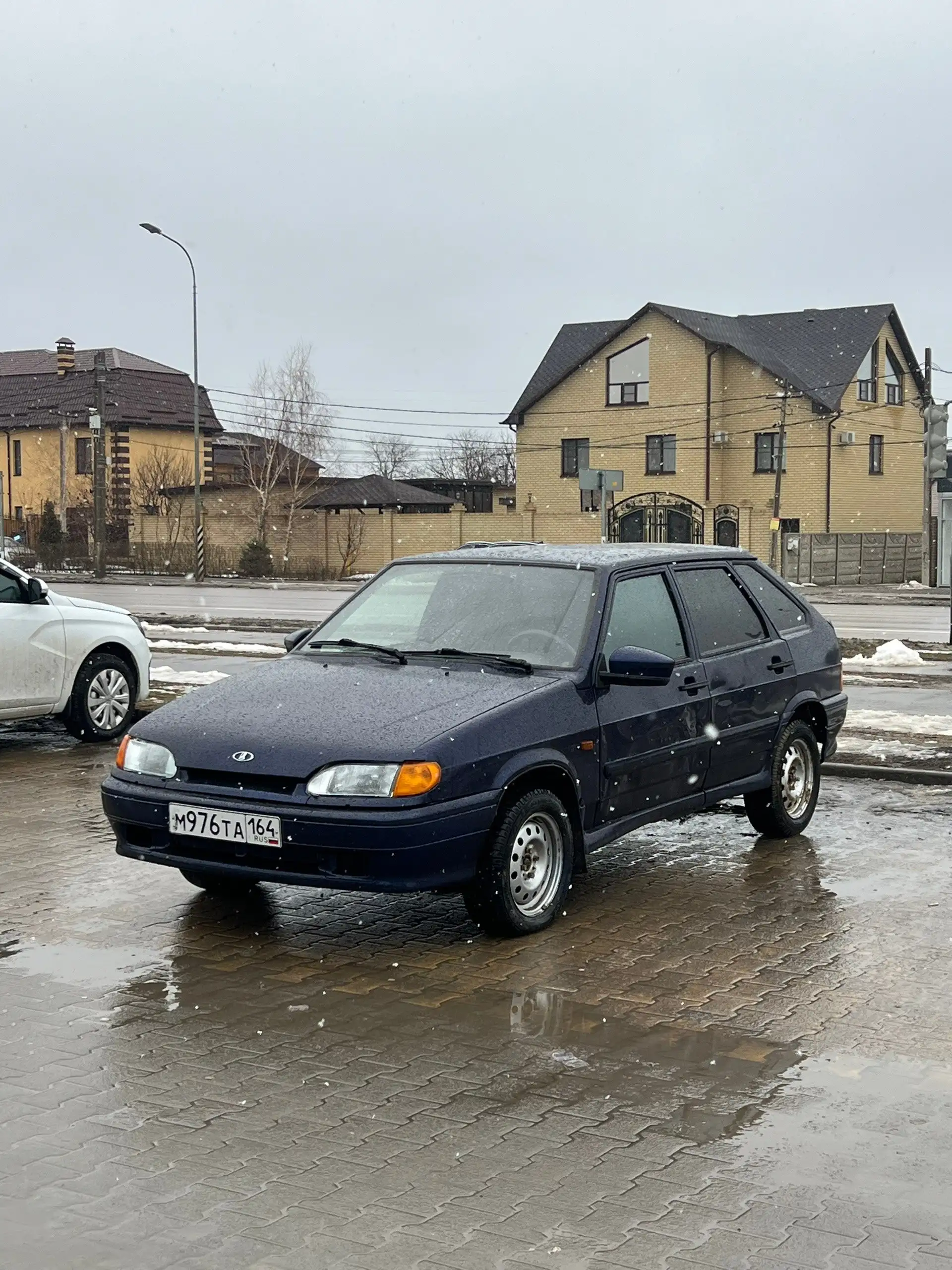 ВАЗ 2114 2011 года в хорошем состоянии - Легковые автомобили (Авто) в Волгоград