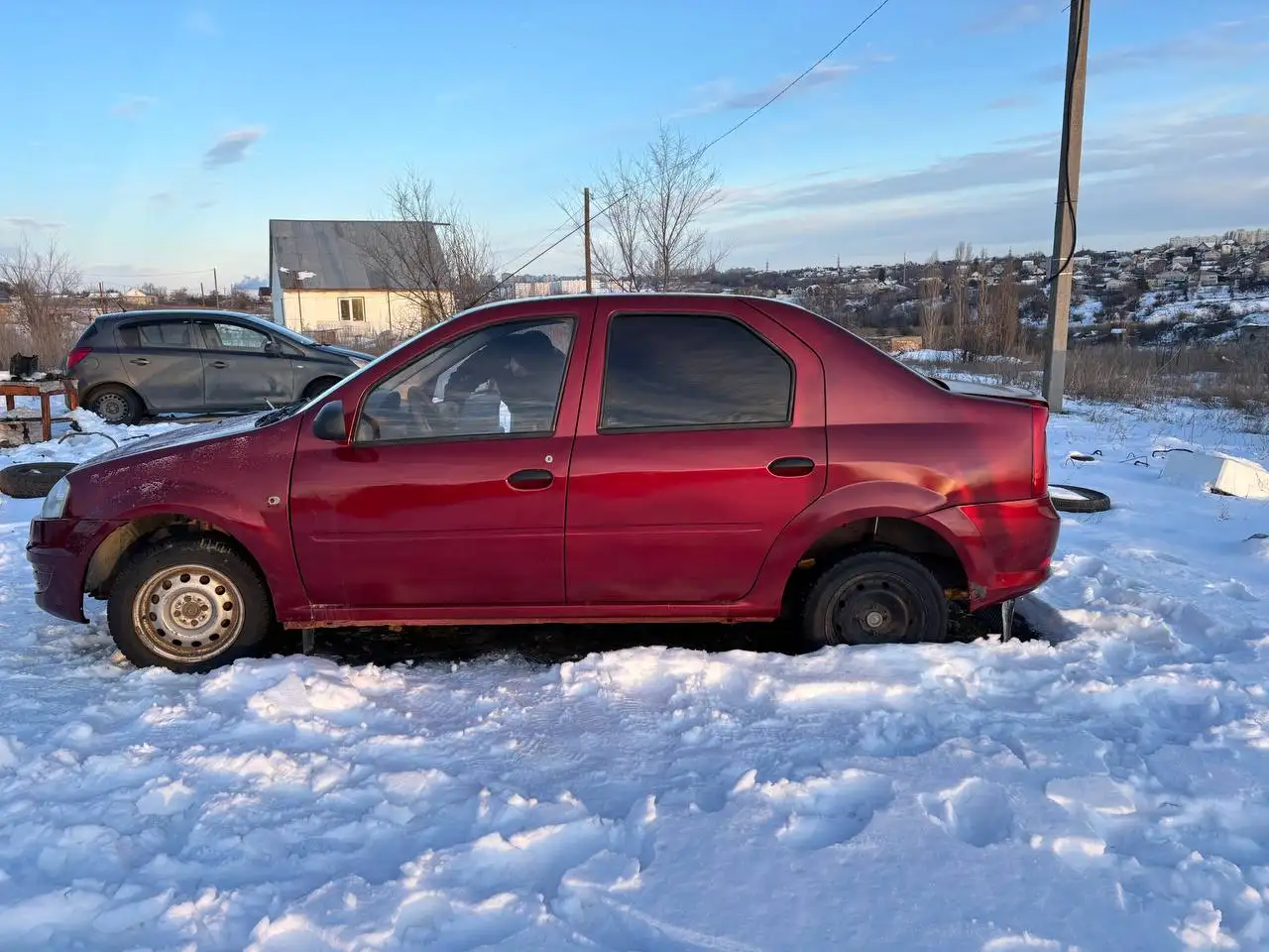Renault Logan 2010 года с пробегом 230000 км - Легковые автомобили (Авто) в Волгоград
