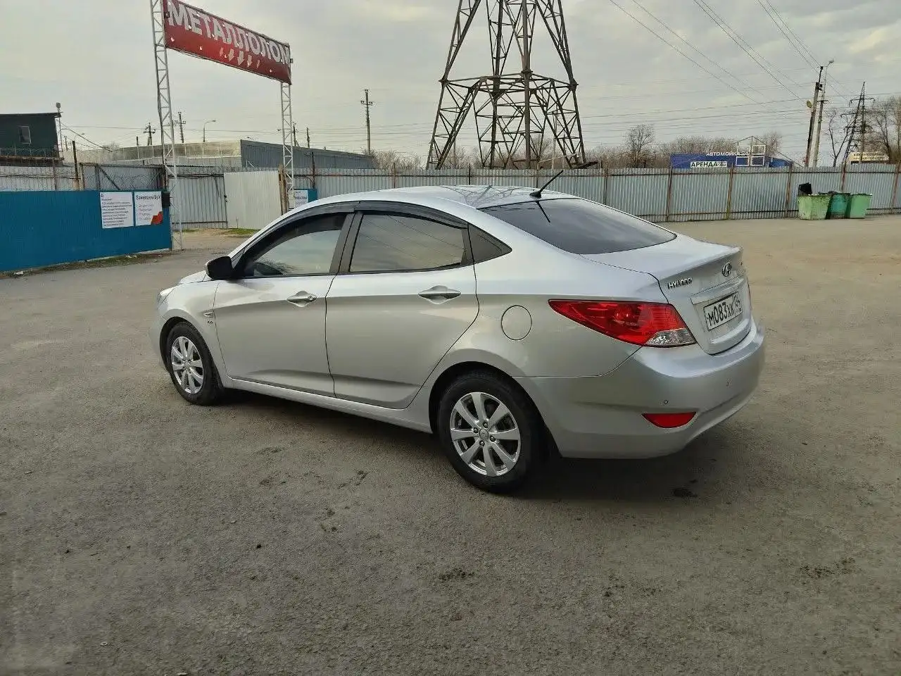 Продам Hyundai Solaris 2013 года 1.6 АКПП - Авто в Волгоград