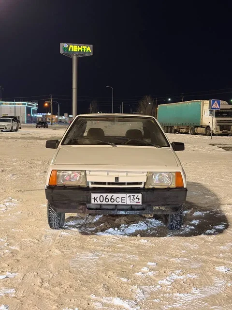 ВАЗ 2109 1987 года, механическая КПП, пробег 100000 км - частное объявление в Волжский