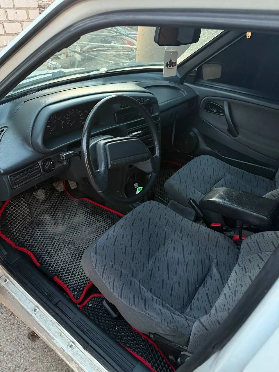 ВАЗ 2114 2012 года с пробегом 180000 км - Авто в Волгоград