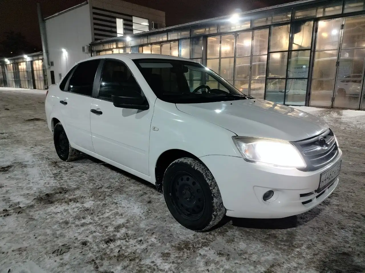 Лада Гранта 2017 года с пробегом 136000 км - Авто в Волгоград