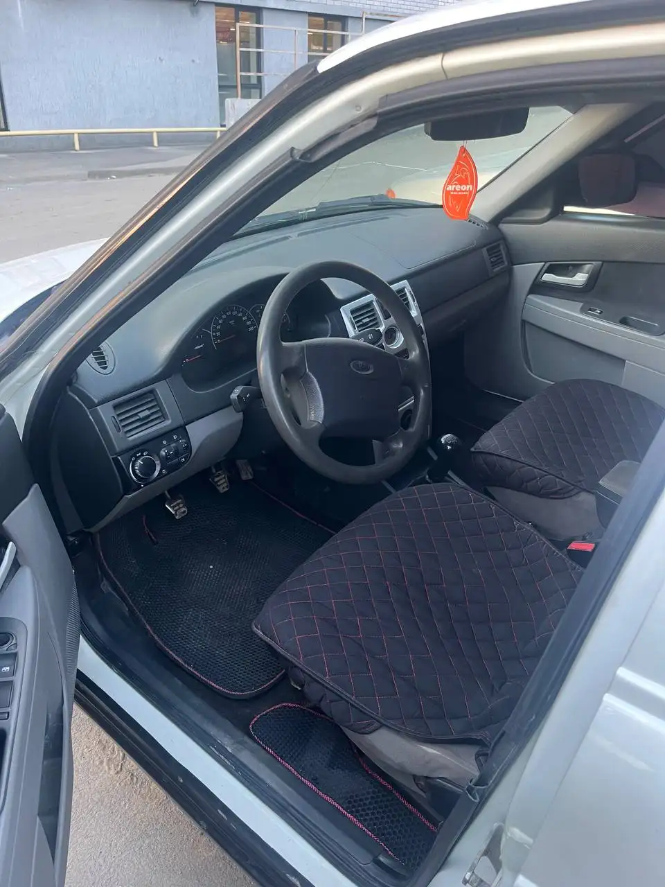 Продается Лада Приора 2009 года в отличном состоянии - Легковые автомобили (Авто) в Волгоград