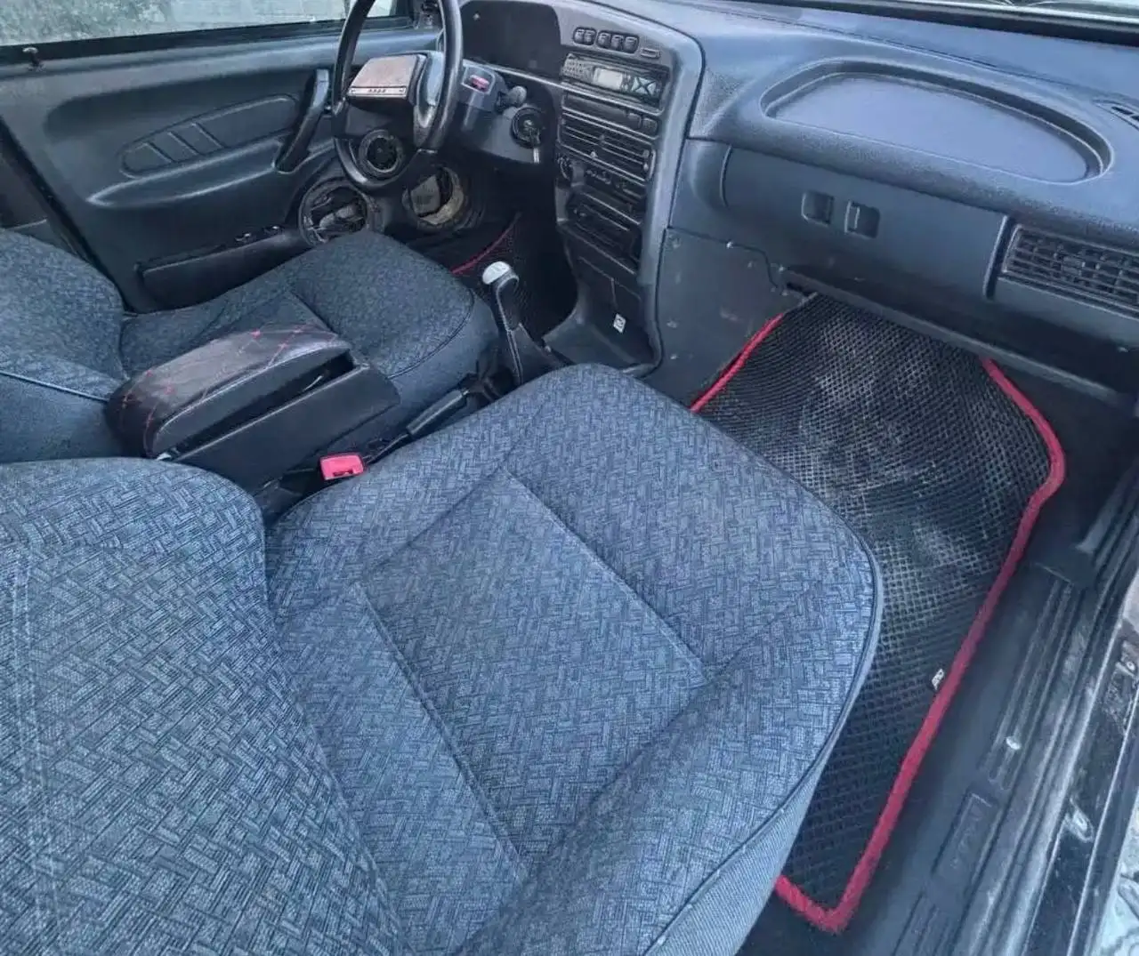 Продам ВАЗ-2114 2008 года в Волжском - Авто в Волжский