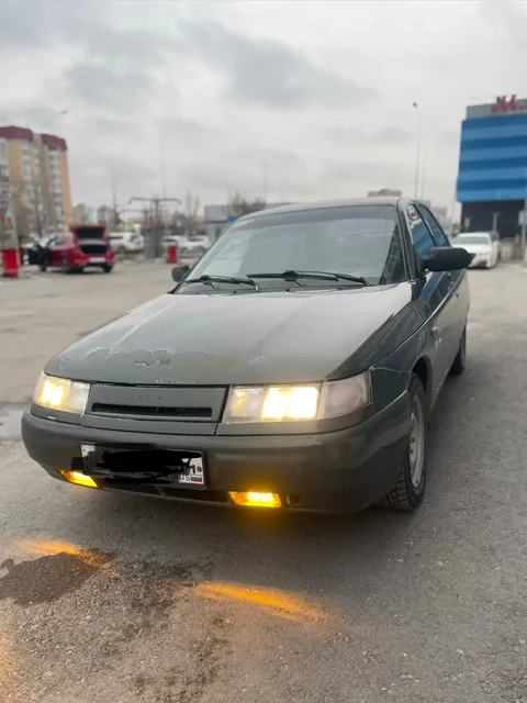 ВАЗ 2112 6-летний с пробегом 200 тыс. км - LADA в Волжский