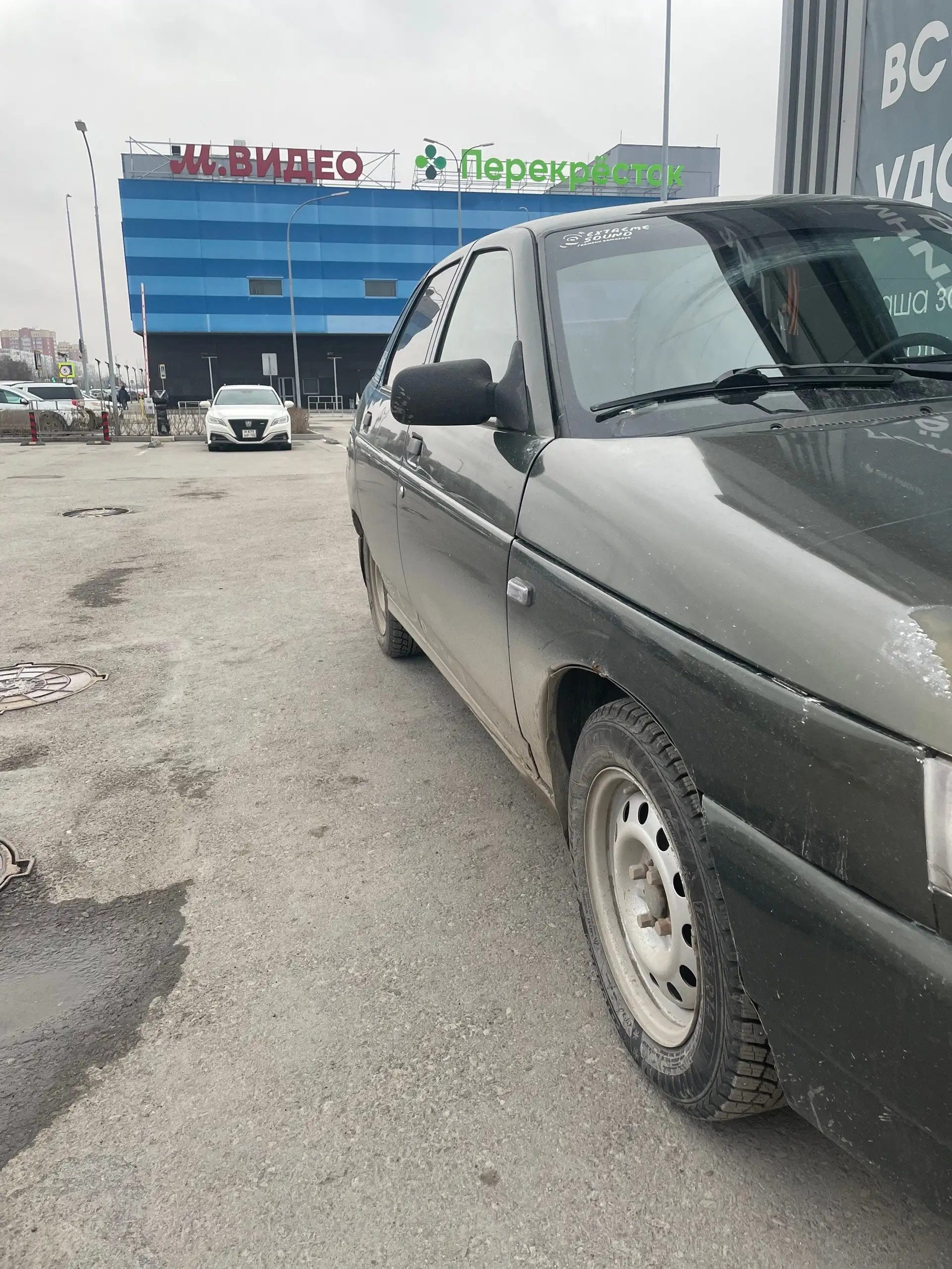 ВАЗ 2112 6-летний с пробегом 200 тыс. км - Легковые автомобили (Авто) в Волжский