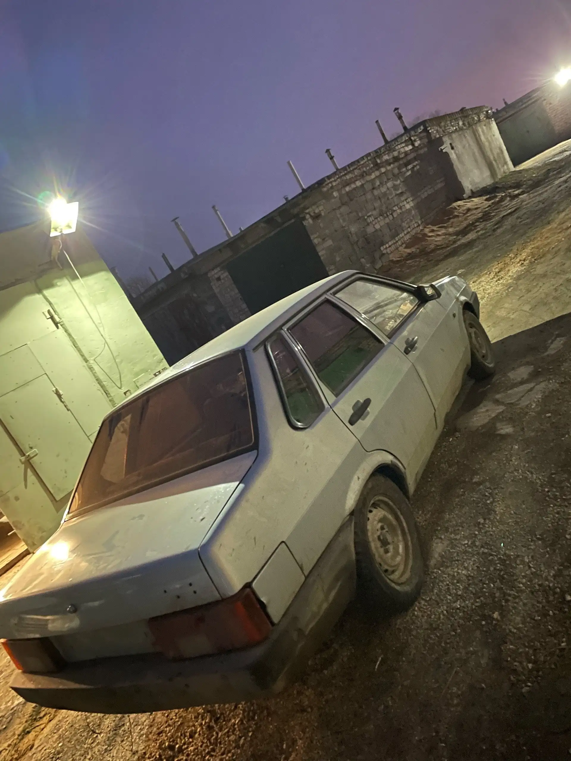 ВАЗ 21099 (2000 г.) с карбюратором, не заводится - Легковые автомобили (Авто) в Волгоград