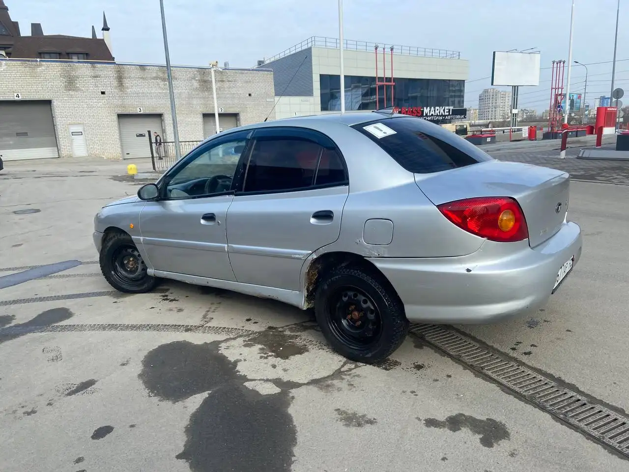 Продажа автомобиля Kia Rio 2001 года - Легковые автомобили (Авто) в Волгоград