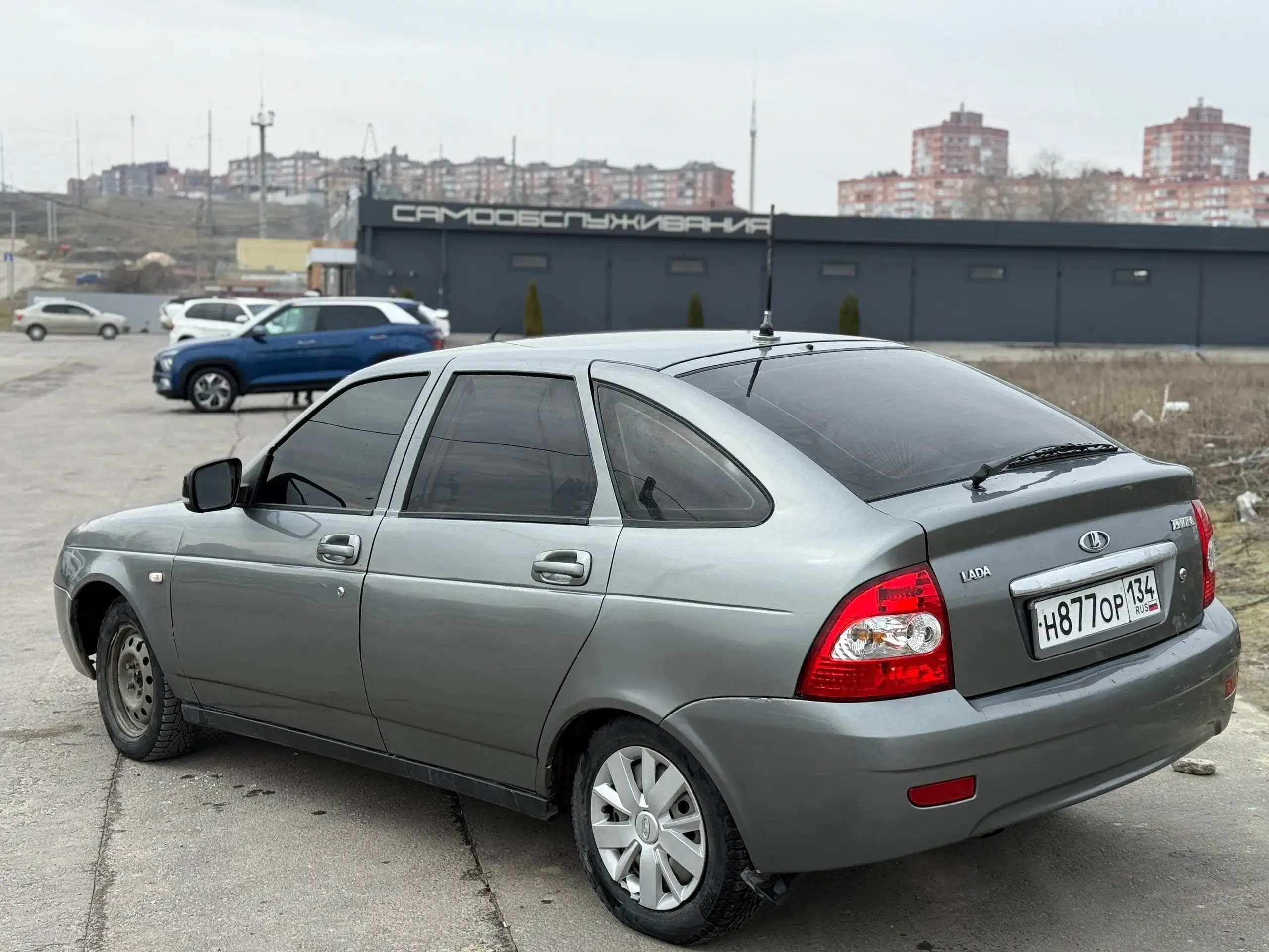 Lada Priora 2013 - Авто в Неизвестно