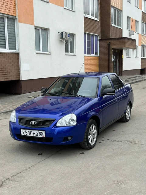 Lada Priora 2012 года с кондиционером и ГБО - Автосалоны в Волгоград