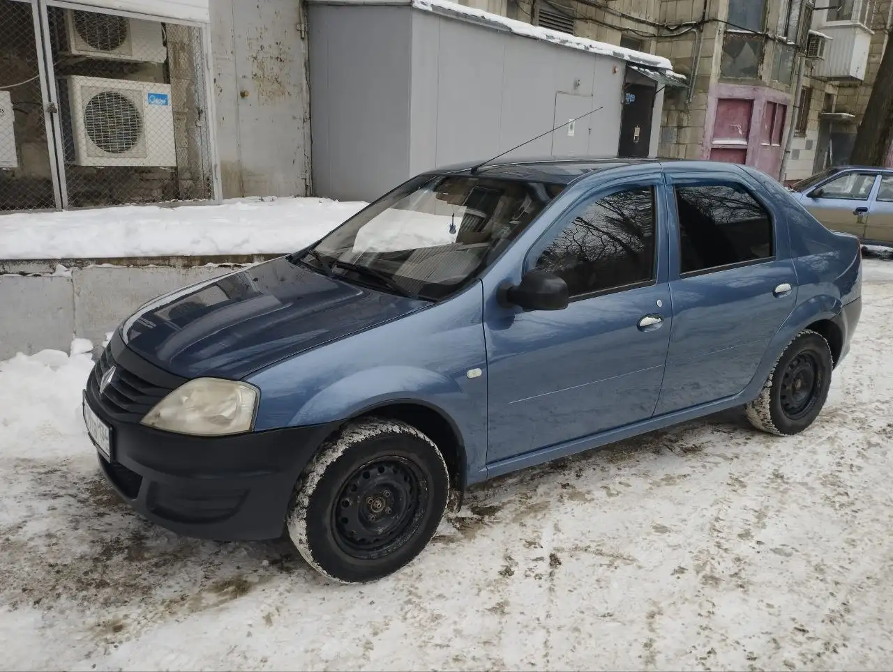 Renault 2012 года с пробегом 238000 км - Легковые автомобили (Авто) в Волгоград