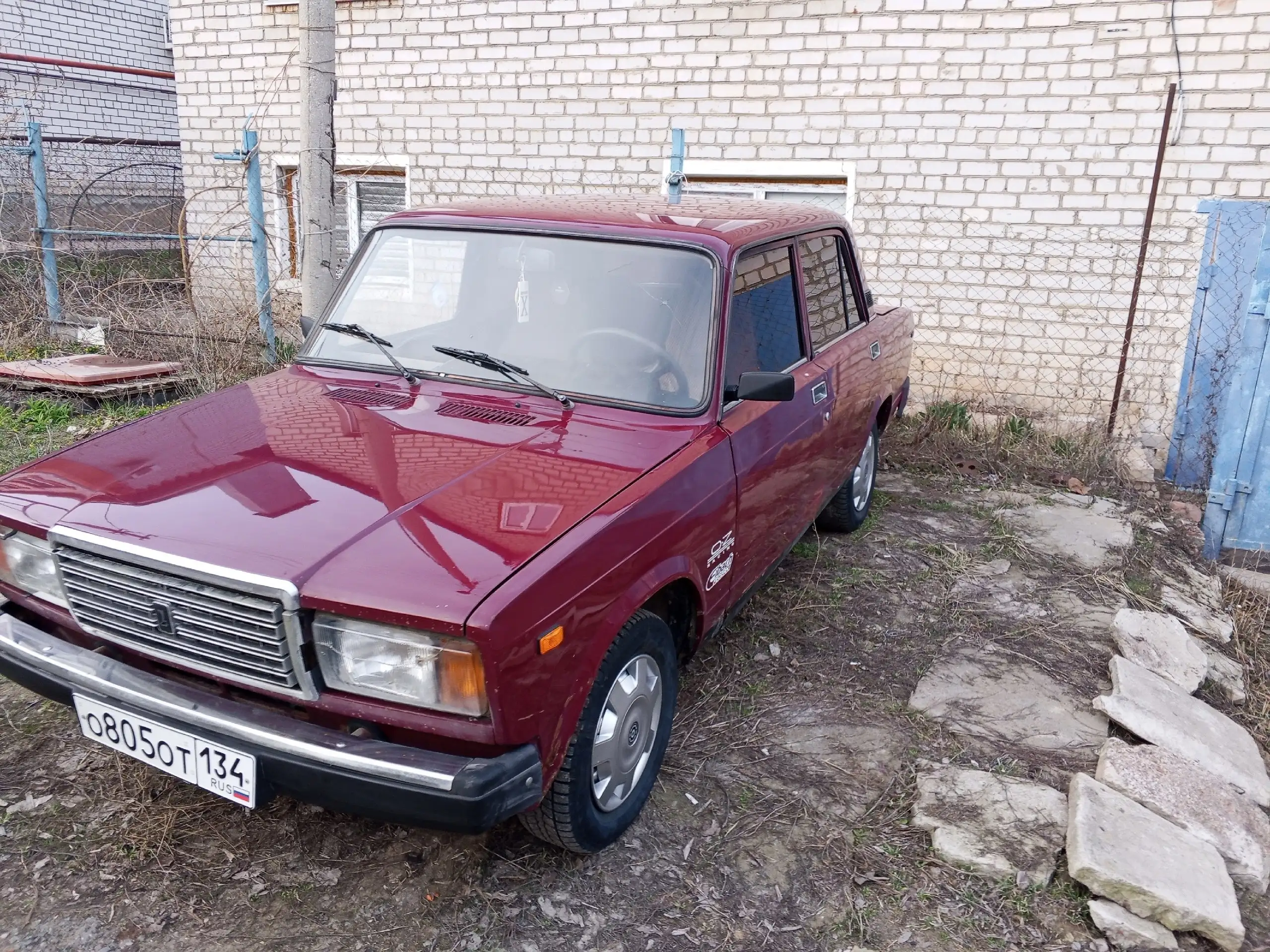 Продам ВАЗ 2107 2002 года выпуска - Легковые автомобили (Авто) в Волгоград