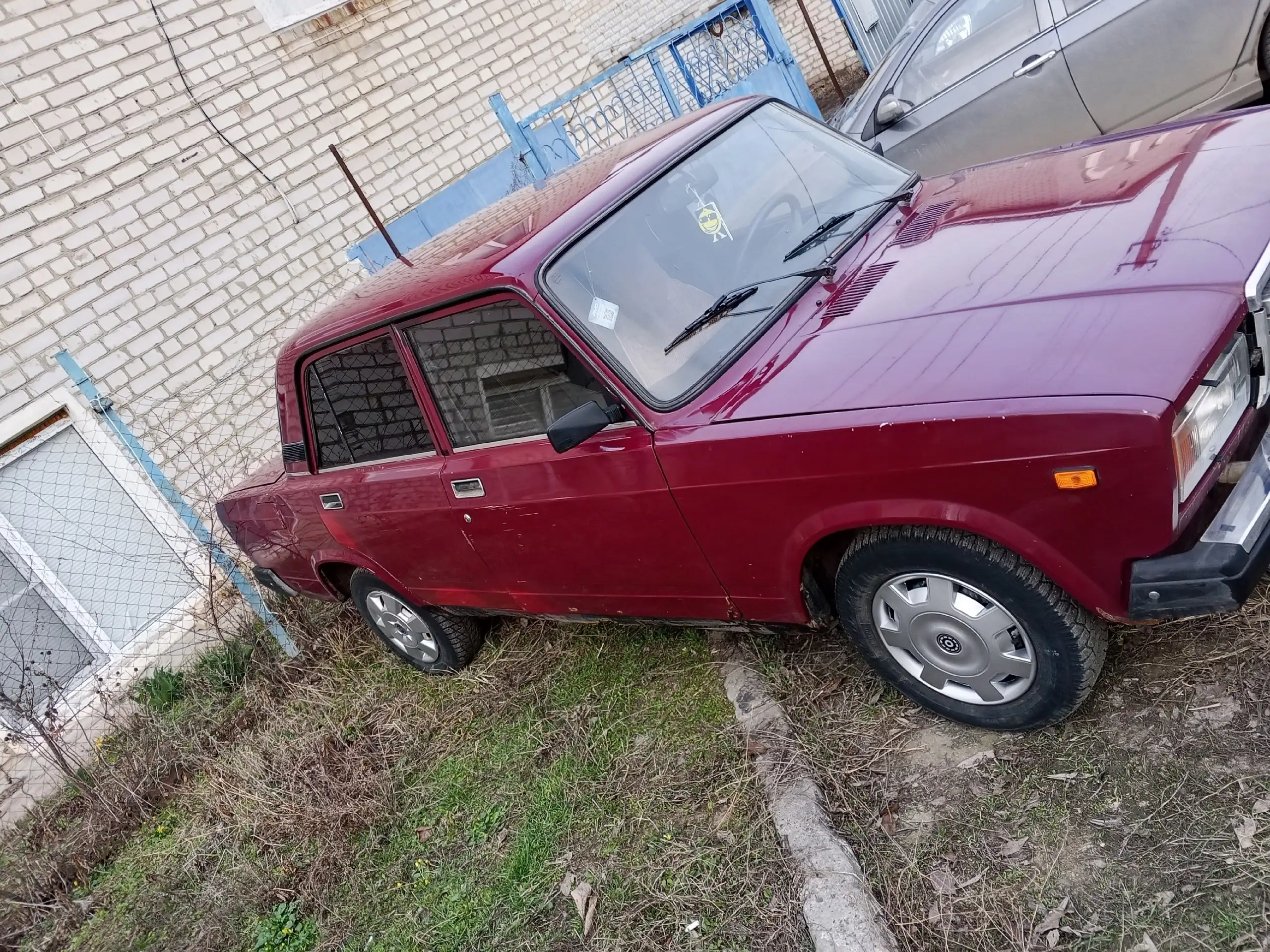 Продам ВАЗ 2107 2002 года выпуска - Легковые автомобили (Авто) в Волгоград