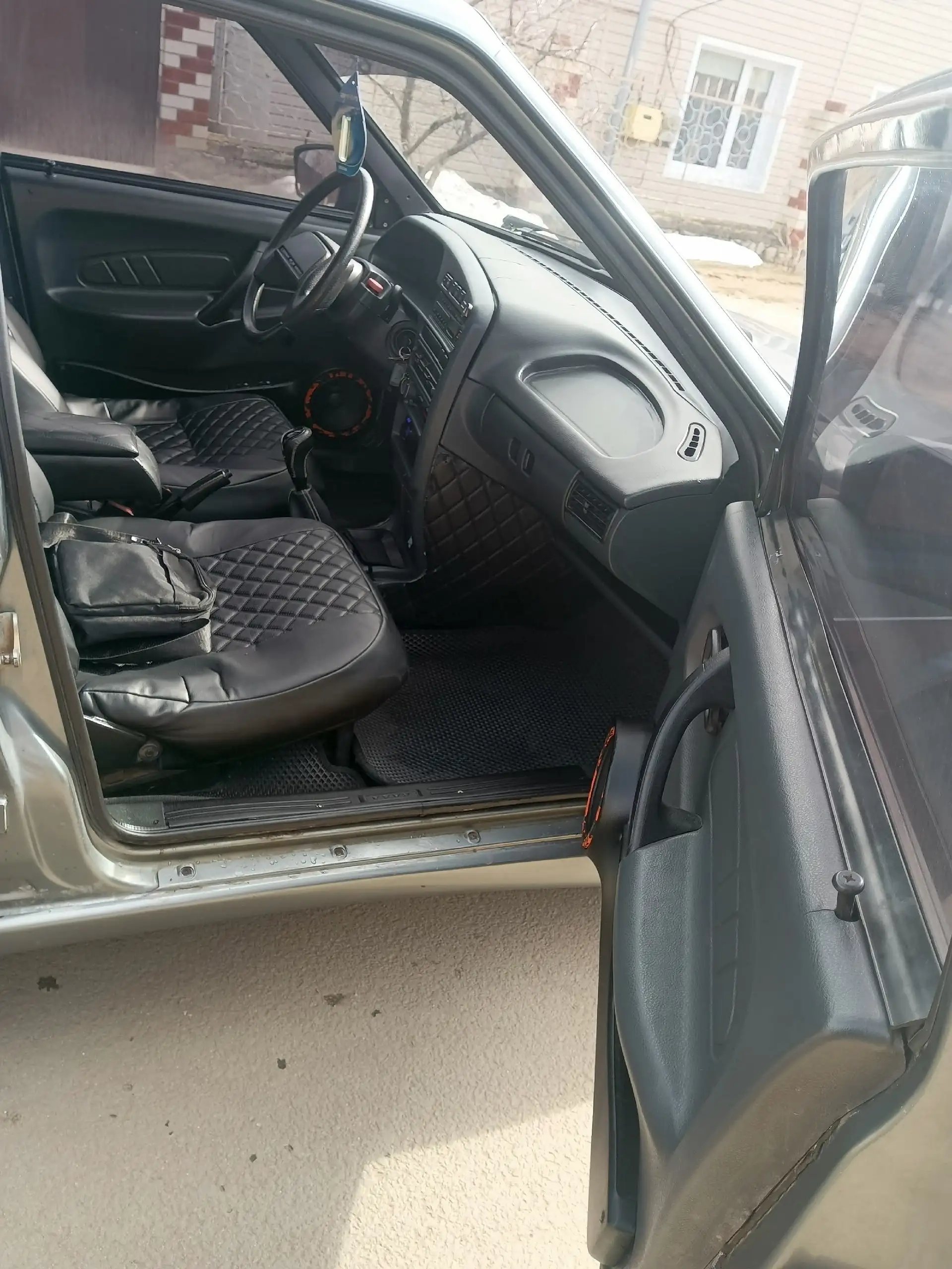 Продам ВАЗ 2114 2011 года выпуска - Легковые автомобили (Авто) в Жирновск