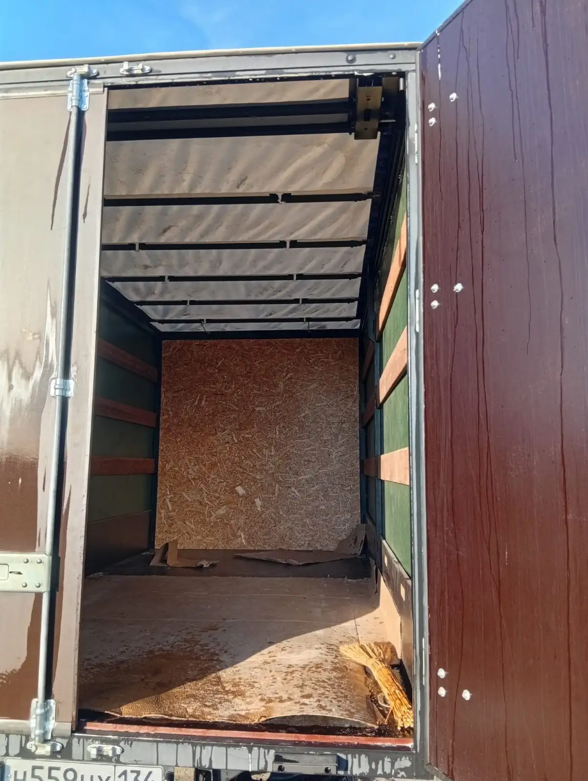 Продаётся ГАЗель 4.20 м с новой будкой и автономкой - Коммерческий транспорт (Авто) в Новоаннинский