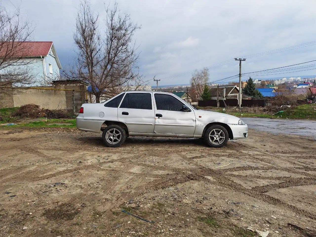 Деу Нексия 150 2012 года с пробегом 175000 км - Авто в Волгоград