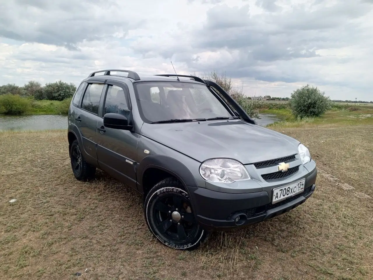 Продажа Chevrolet Niva 2014 года с пробегом 145000 км в Старой Полтавке - Легковые автомобили (Авто) в Старая Полтавка