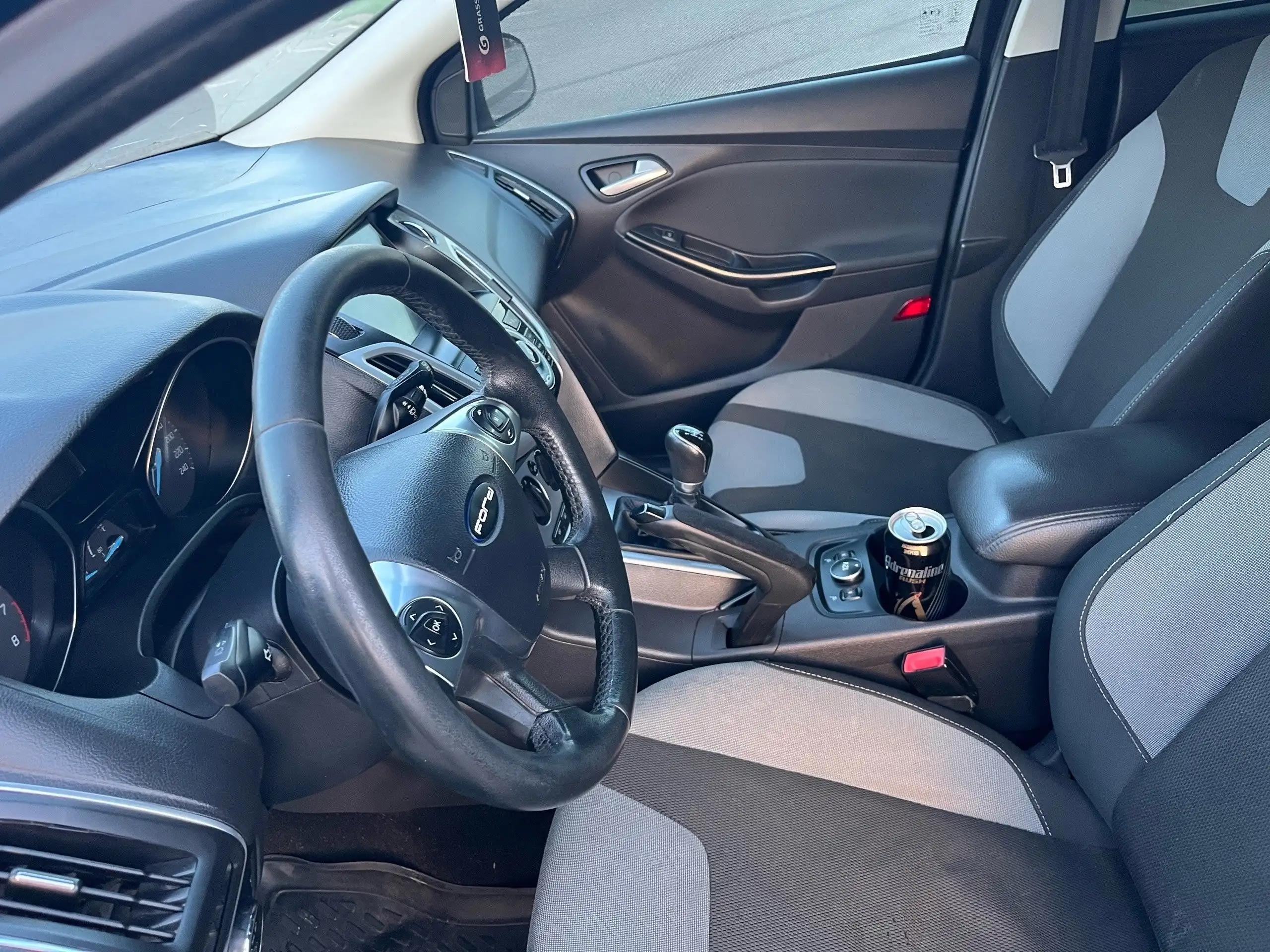 Ford Focus III (2011) в хорошем состоянии - Авто в Волгоград