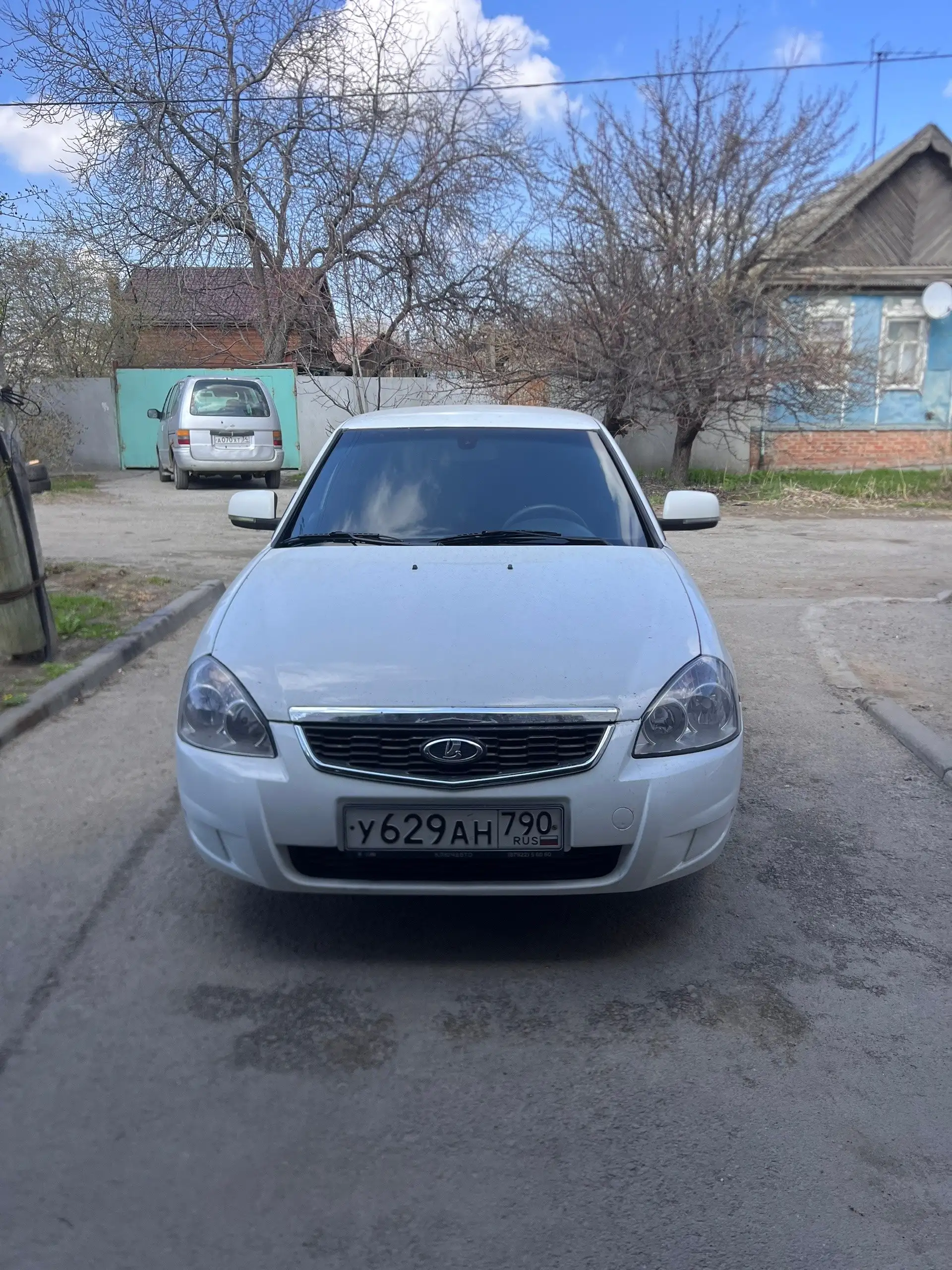 Продажа Лады Приоры 2010 года - Легковые автомобили (Авто) в Волгоград