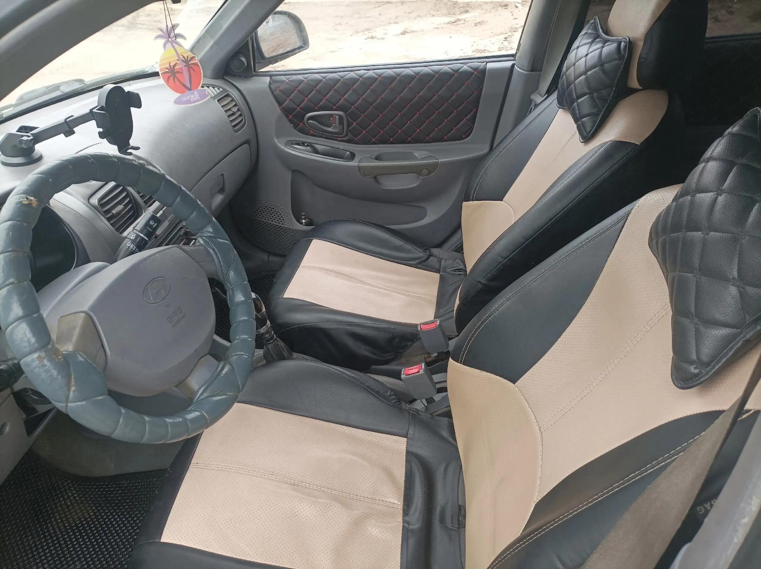 Hyundai Accent 2006 года выпуска с пробегом 299999 км - Легковые автомобили (Авто) в Волгоград