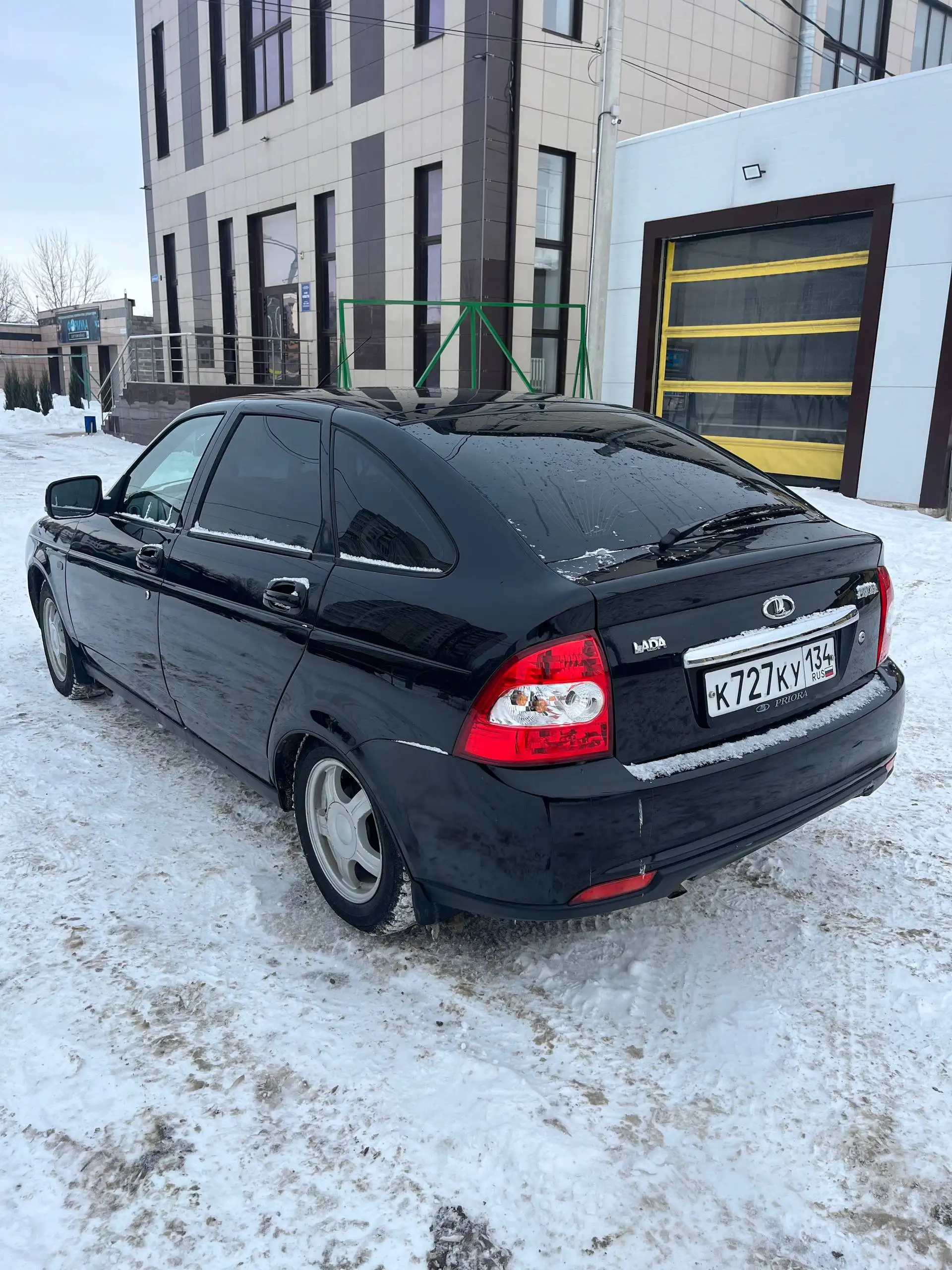 Лада Приора 2011 года, пробег 185000 км - Легковые автомобили (Авто) в Волгоград