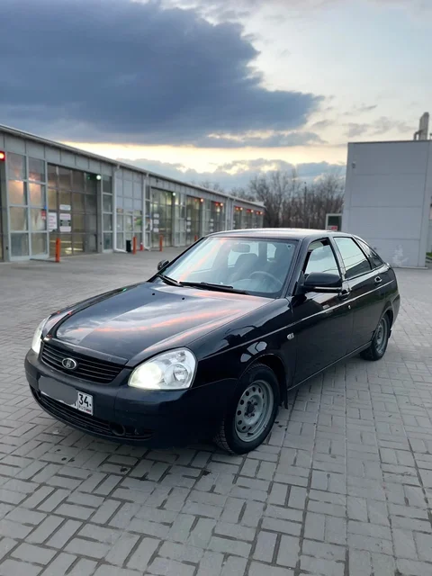 Продам Приору 2009 года, комплектация Люкс - Авто в Волжский