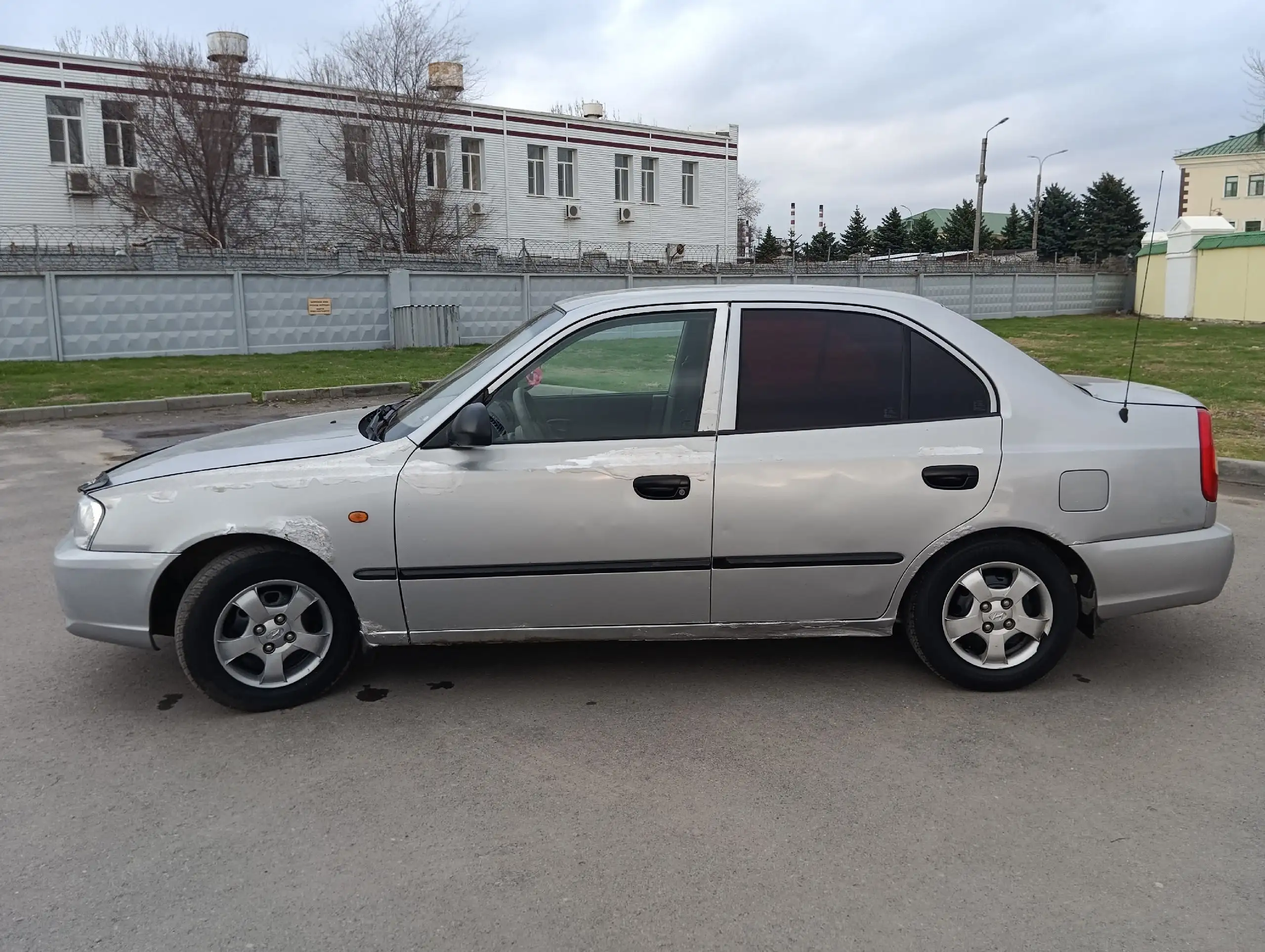 Hyundai Accent 2002 - 102 л.с., бензин, 4 владельца - Легковые автомобили (Авто) в Красноармейский район (предположительно, Волгоградская область)
