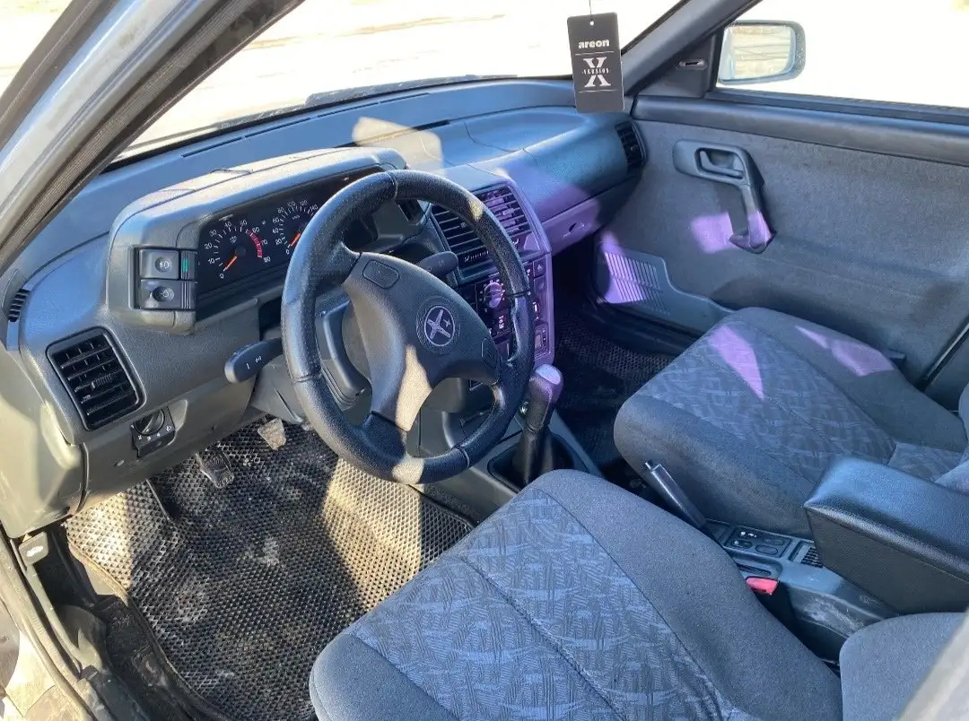 ВАЗ 2110 2005 года с двигателем 1.6L - Легковые автомобили (Авто) в Волгоград